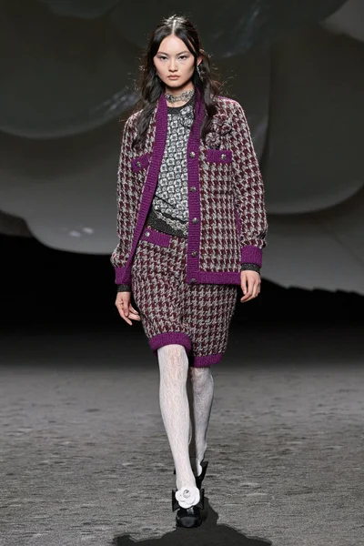 Look 40